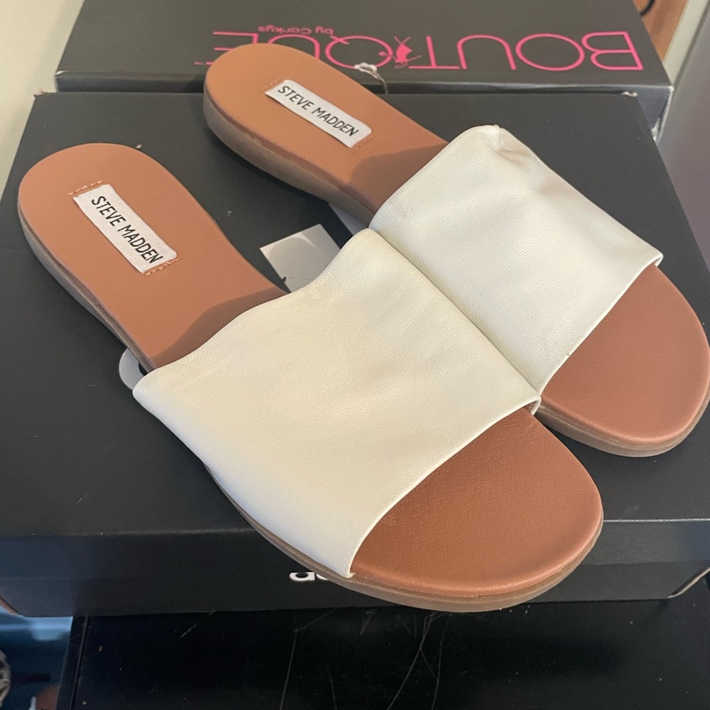 Steve Madden womens sandals